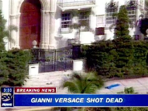 how did versace boyfriend die|versace owner killed.